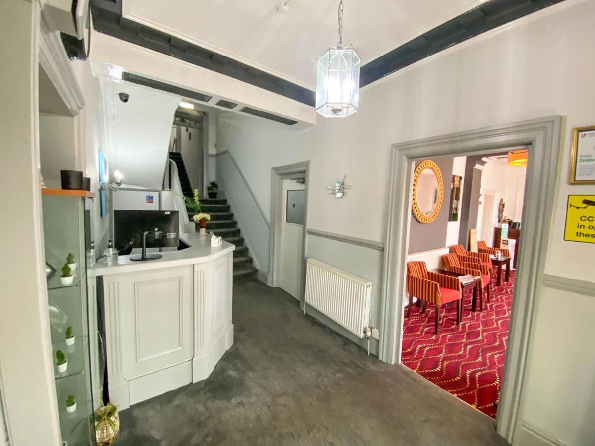The Broadway Hotel 랜디드노 외부 사진
