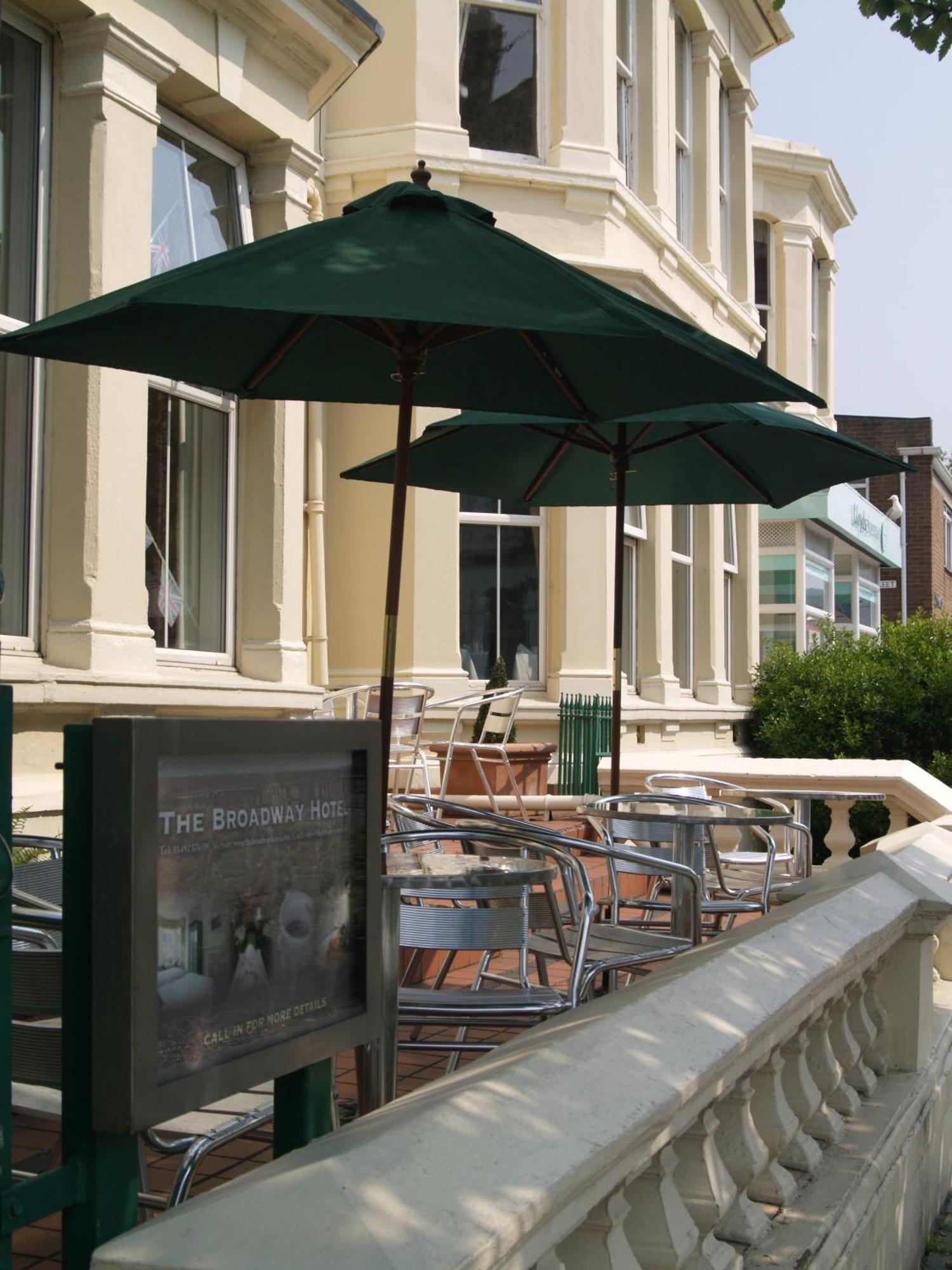 The Broadway Hotel 랜디드노 외부 사진